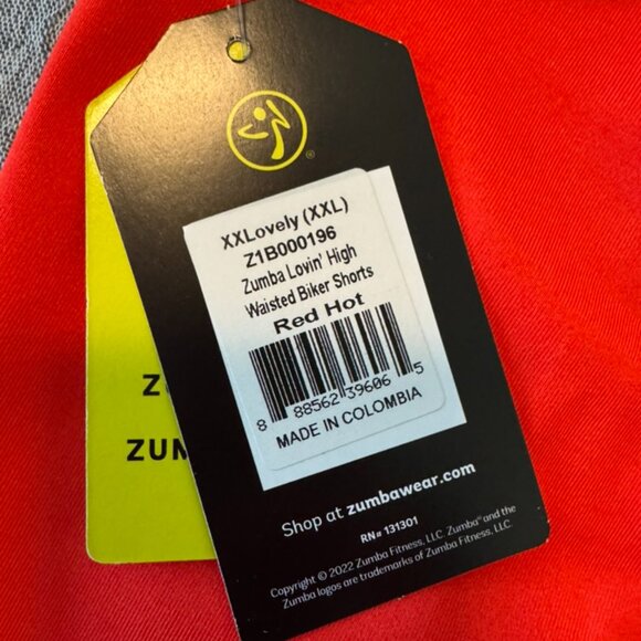 Zumba Lovin' High Biker Shorts XXL - Picture 5 of 5